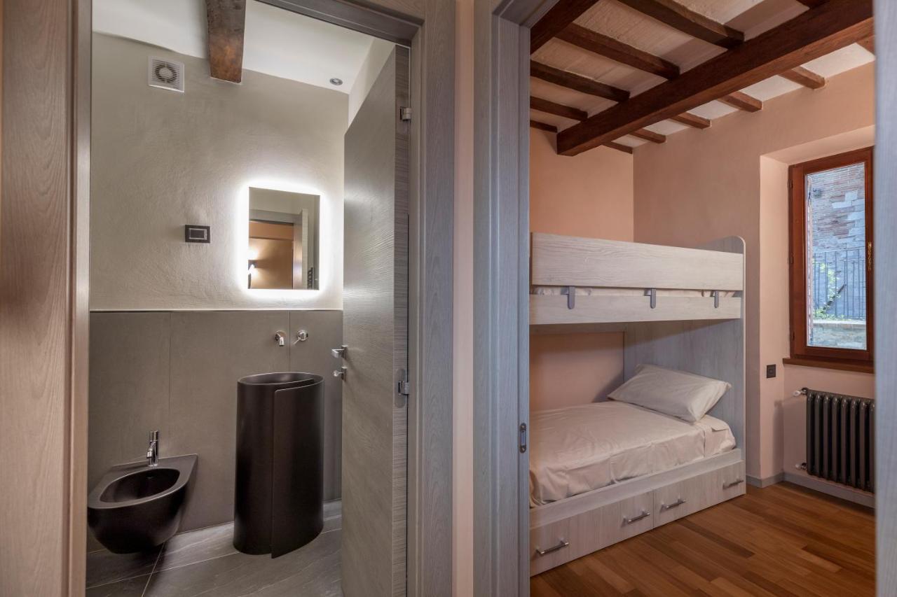 B&B Luxury Apartment Suite Gubbio 2 Camere E Divano Letto Exterior photo